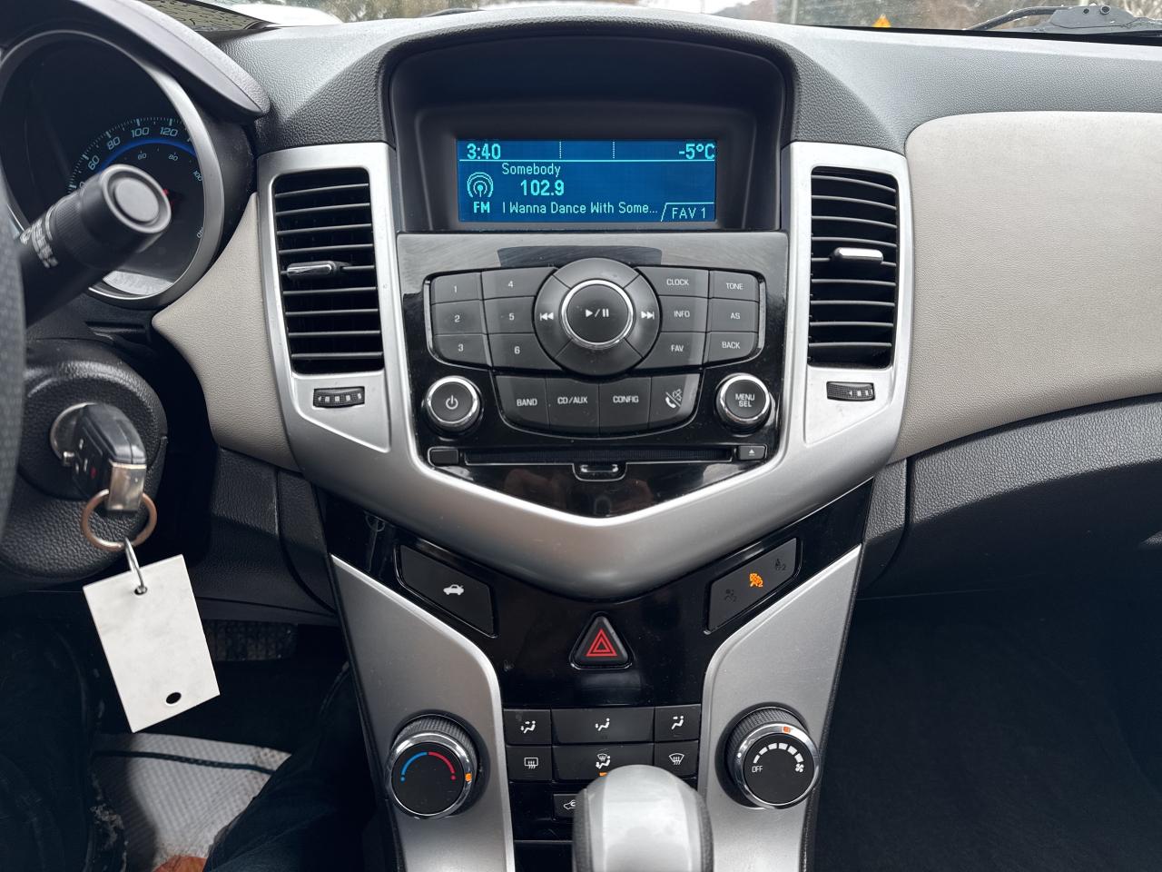 2015 Chevrolet Cruze 2LS Photo