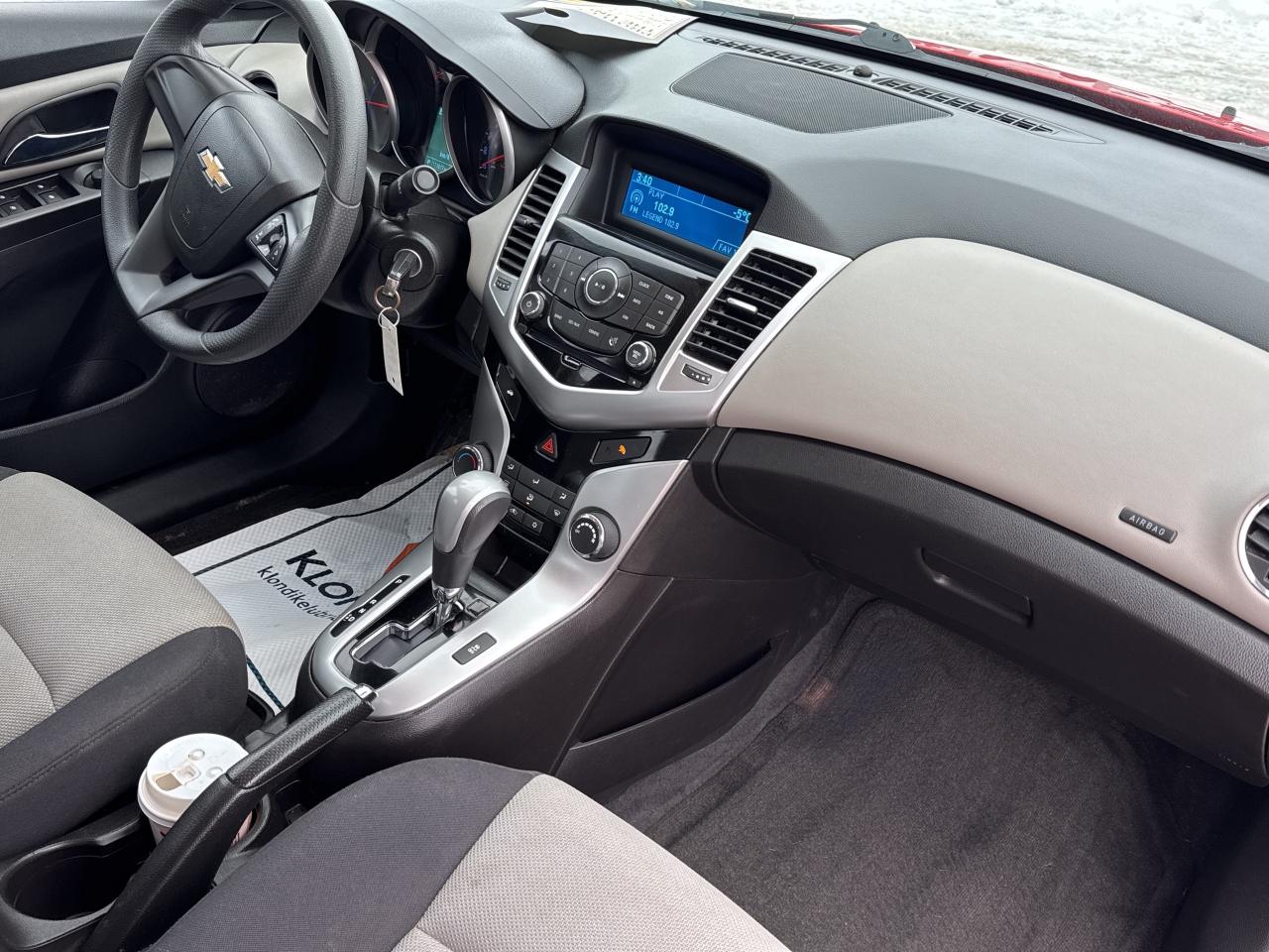 2015 Chevrolet Cruze 2LS Photo