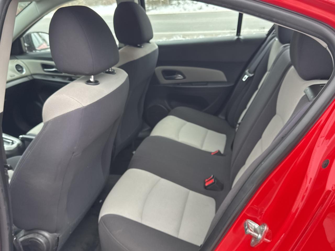 2015 Chevrolet Cruze 2LS Photo