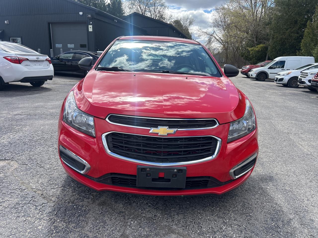 2015 Chevrolet Cruze 2LS, Bluetooth Photo