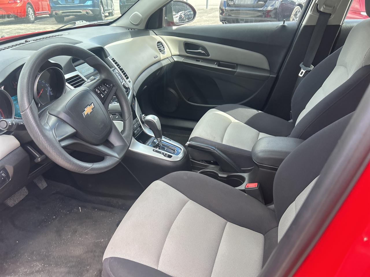 2015 Chevrolet Cruze 2LS, Bluetooth Photo