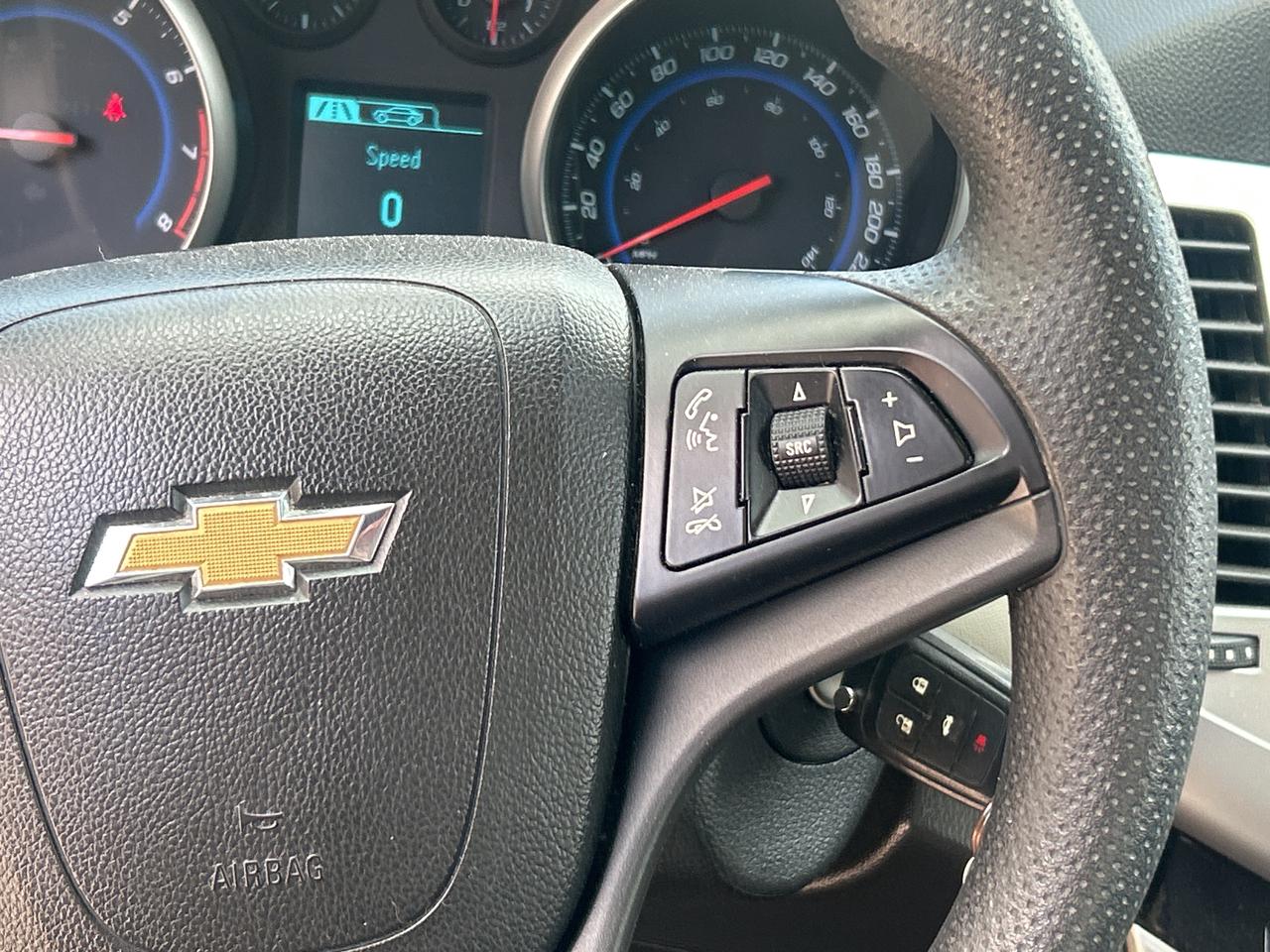 2015 Chevrolet Cruze 2LS, Bluetooth Photo