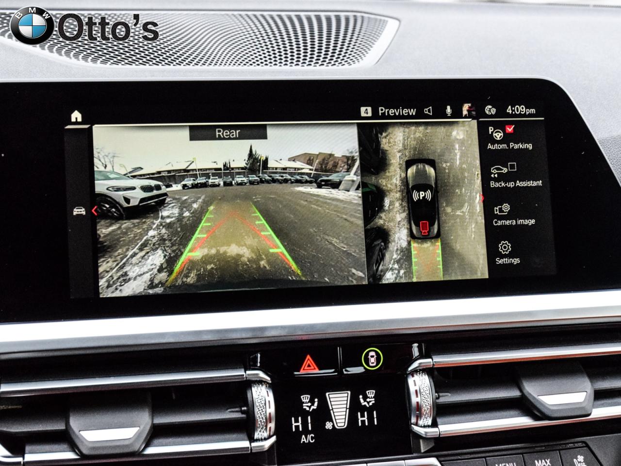 2023 BMW M4 Competition Cabriolet M xDrive Photo