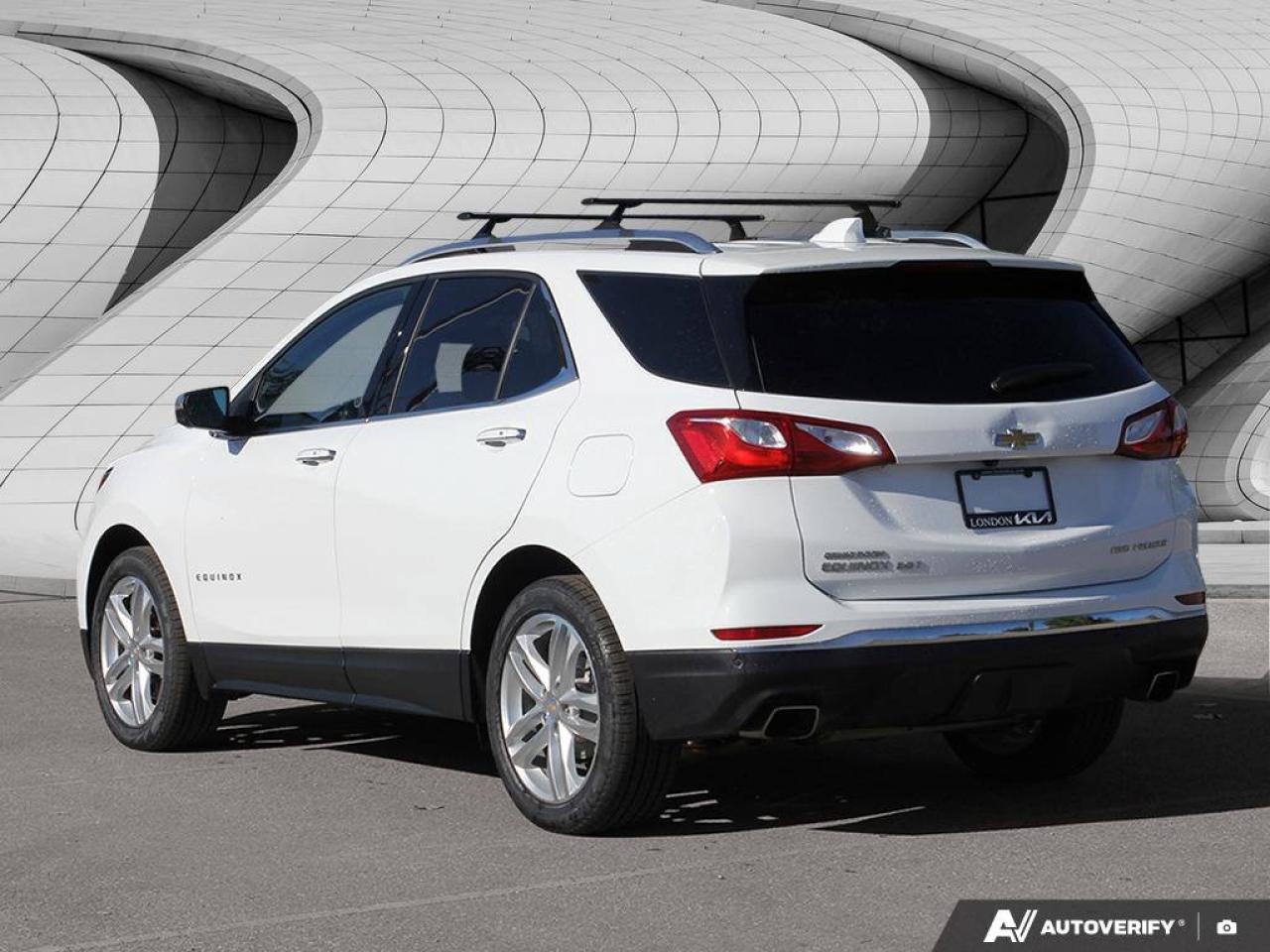 2019 Chevrolet Equinox Premier Photo3