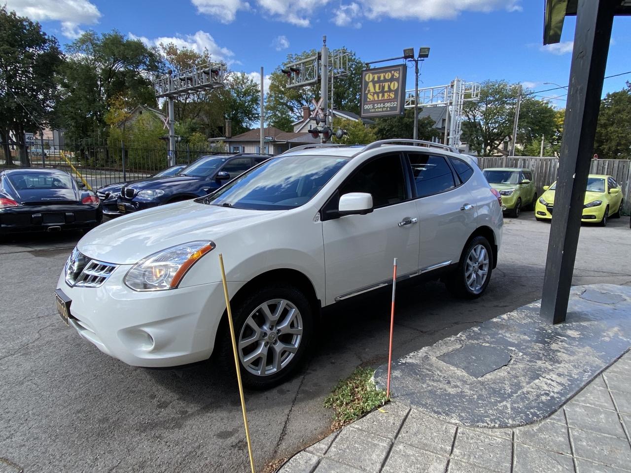 2012 Nissan Rogue AWD 4dr SL Photo