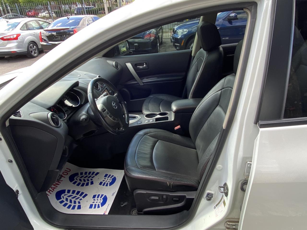 2012 Nissan Rogue AWD 4dr SL Photo