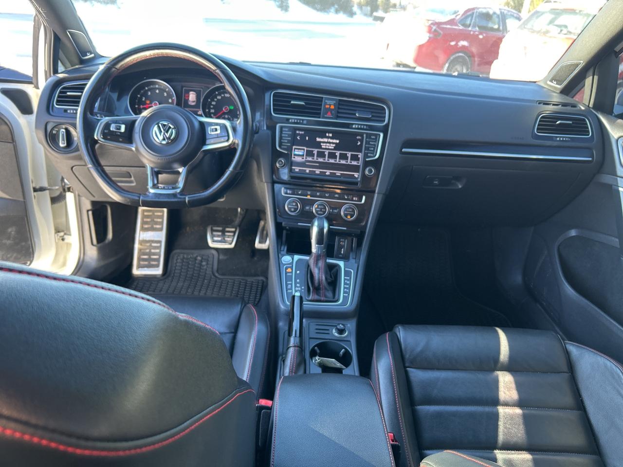 2016 Volkswagen Golf GTI Autobahn, Nav, LDS, Bluetooth, Back Up Cam Photo