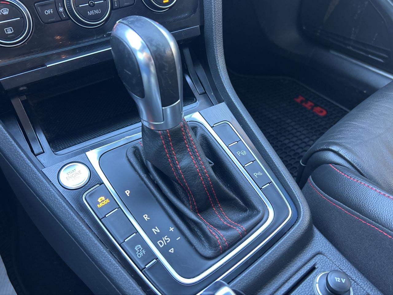 2016 Volkswagen Golf GTI Autobahn, Nav, LDS, Bluetooth, Back Up Cam Photo