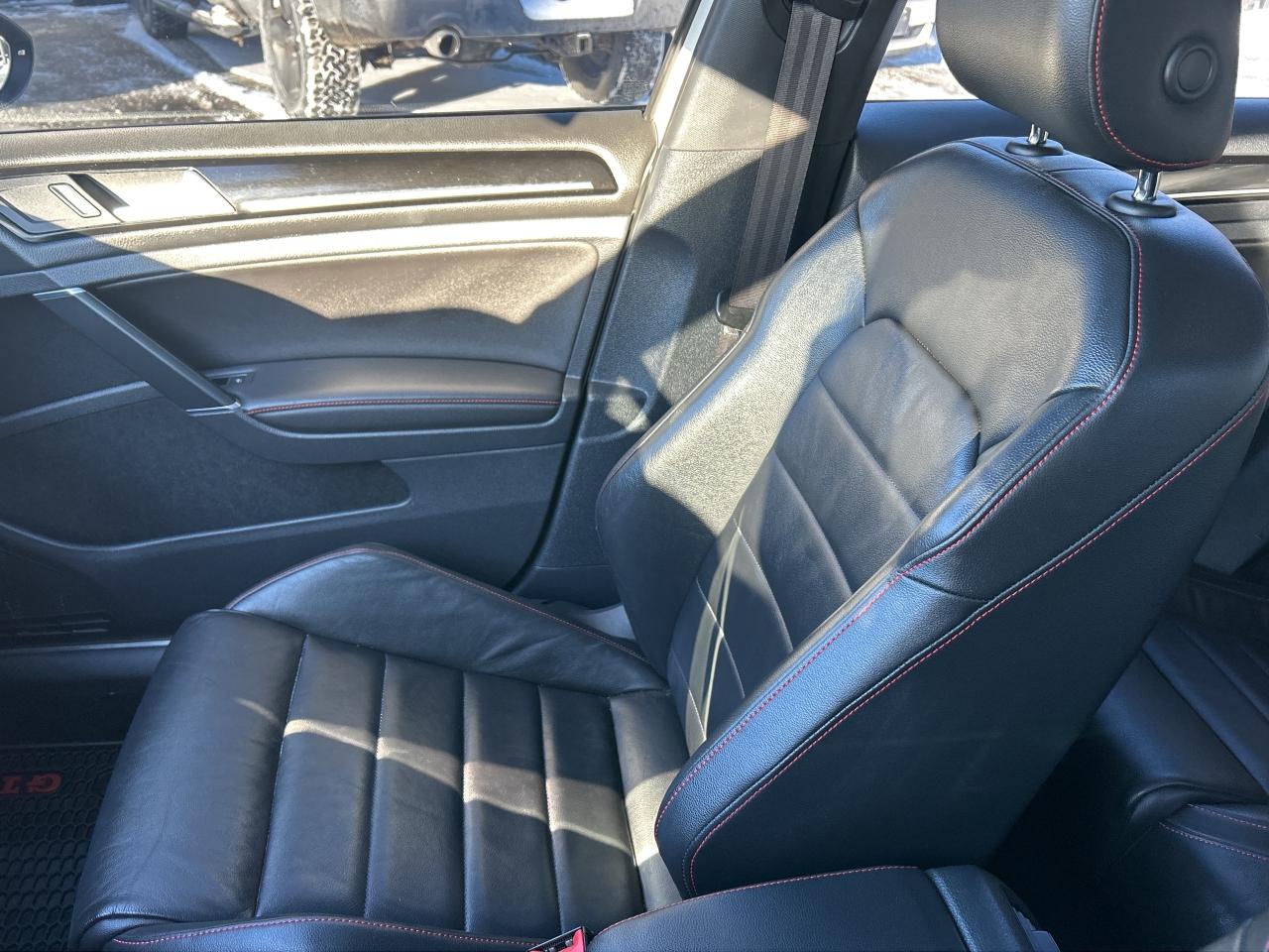 2016 Volkswagen Golf GTI Autobahn, Nav, LDS, Bluetooth, Back Up Cam Photo