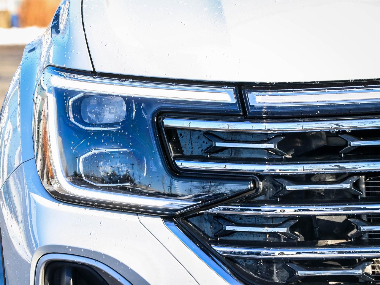 2025 Volkswagen Atlas Highline 2.0 TSI 4MOTION Photo2