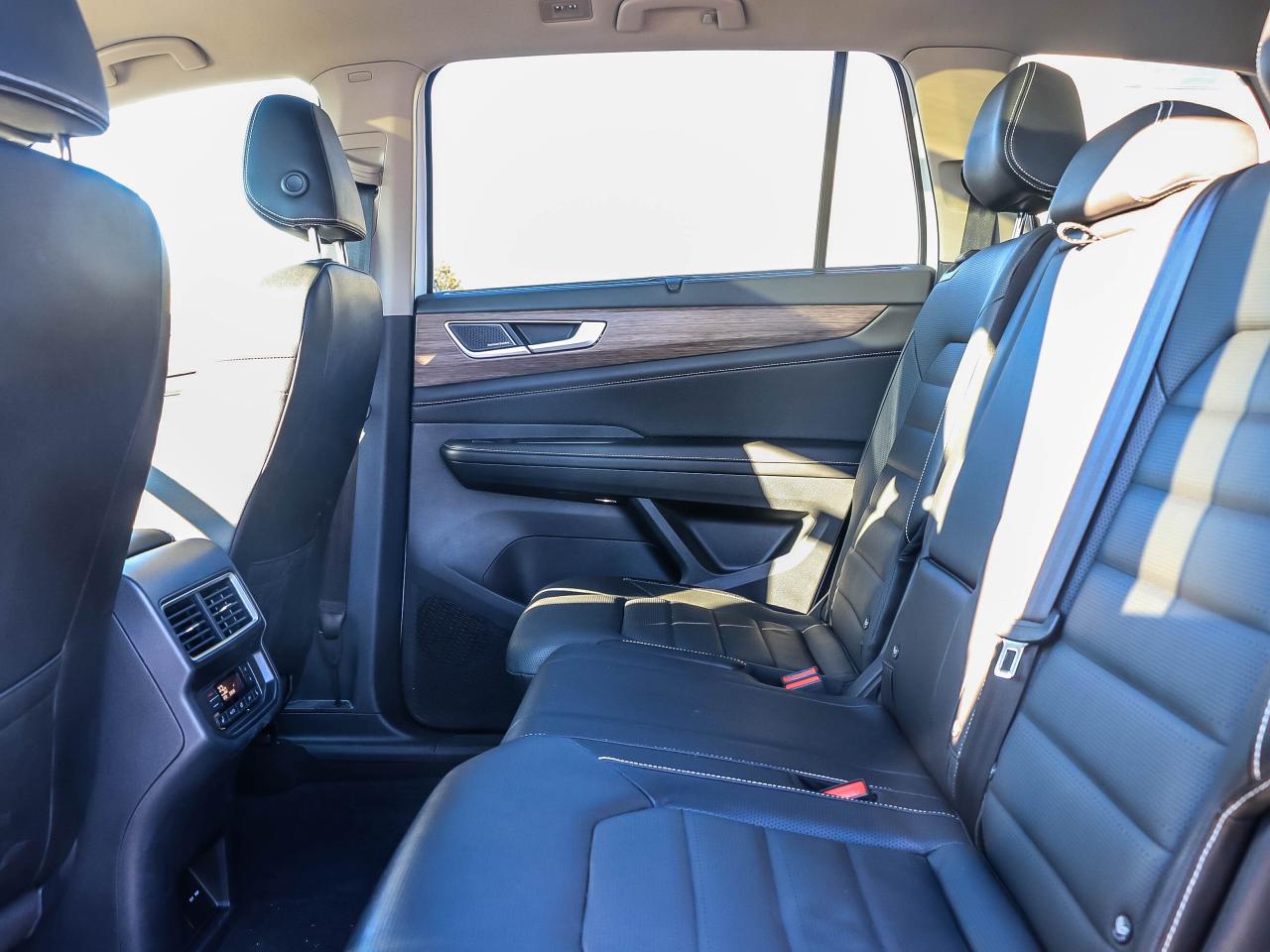 2025 Volkswagen Atlas Highline 2.0 TSI 4MOTION Photo