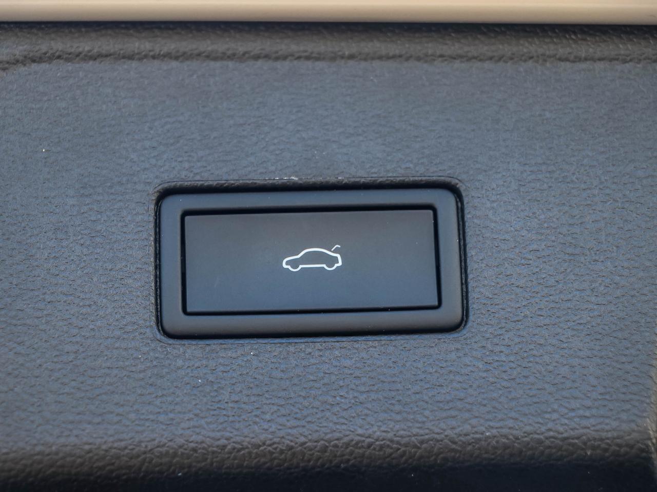 2025 Volkswagen Atlas Highline 2.0 TSI 4MOTION Photo