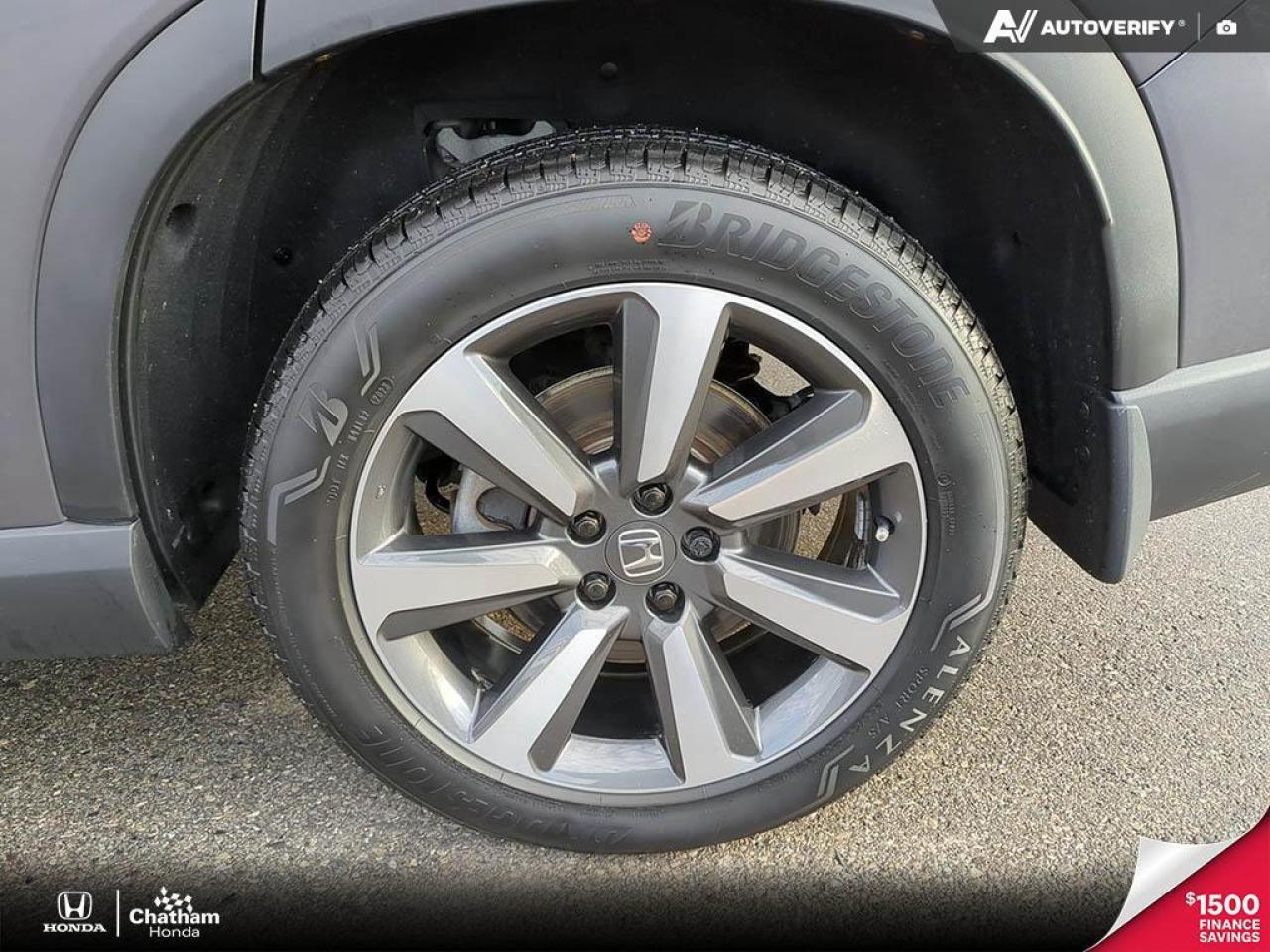 2023 Honda Pilot Touring Photo