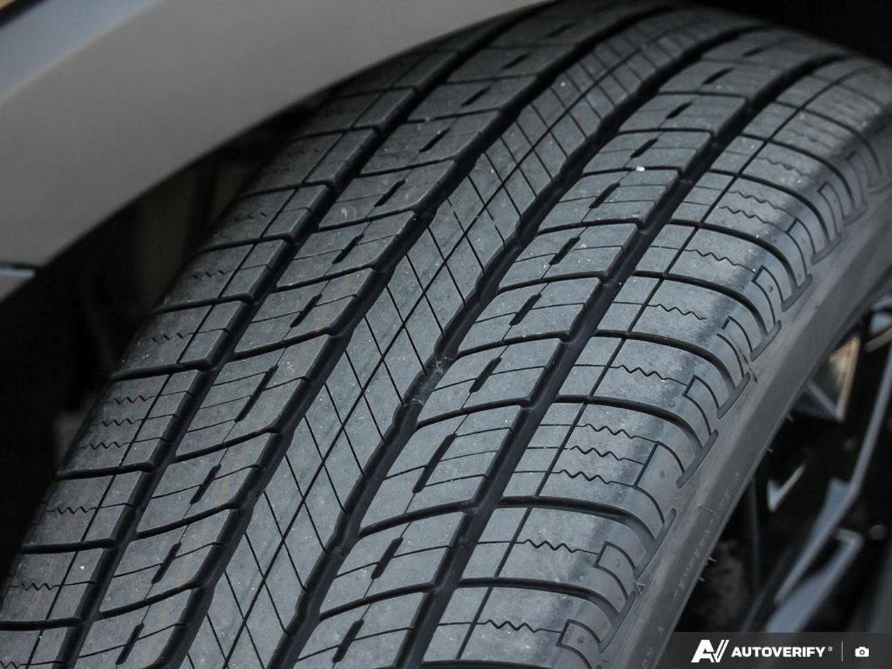 2022 Kia Telluride SX   AWD   Apple CarPlay   Heated & Cooled Seats Photo