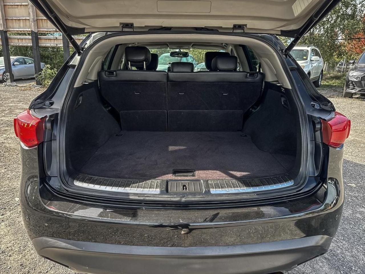 2011 Infiniti FX35 Base Photo