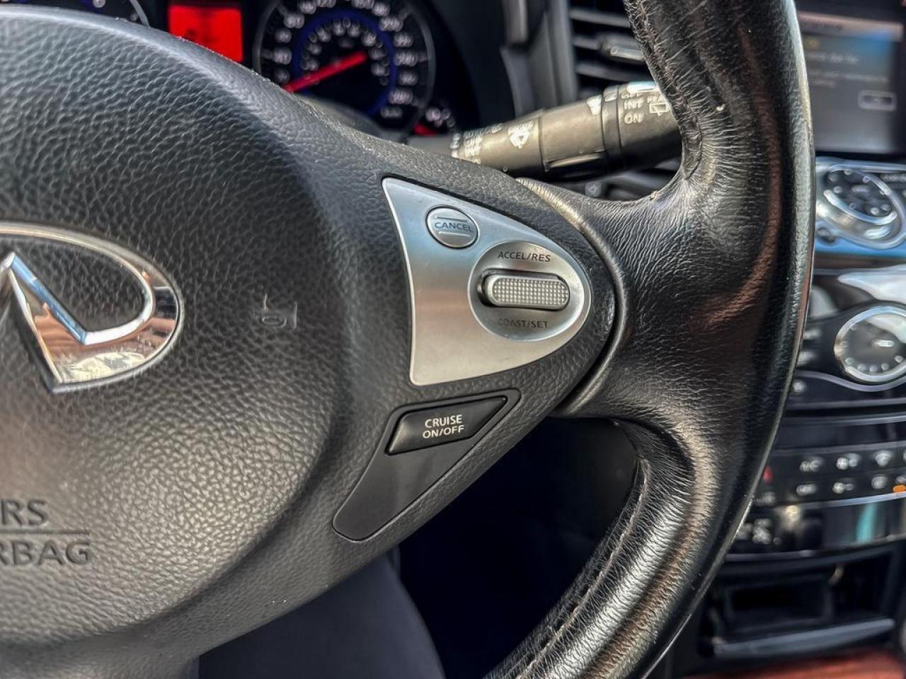 2011 Infiniti FX35 Base Photo