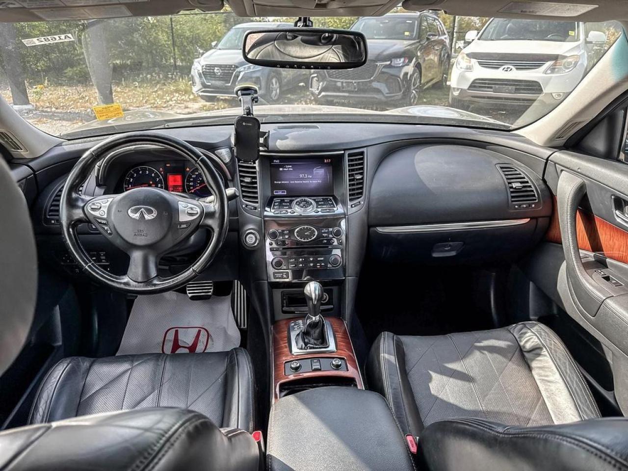 2011 Infiniti FX35 Base Photo