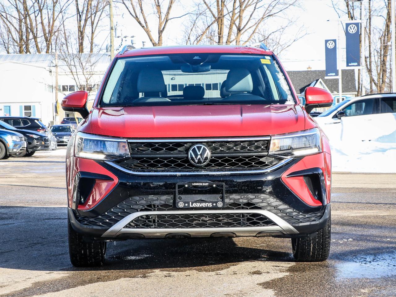 2024 Volkswagen Taos Comfortline 4Motion Photo