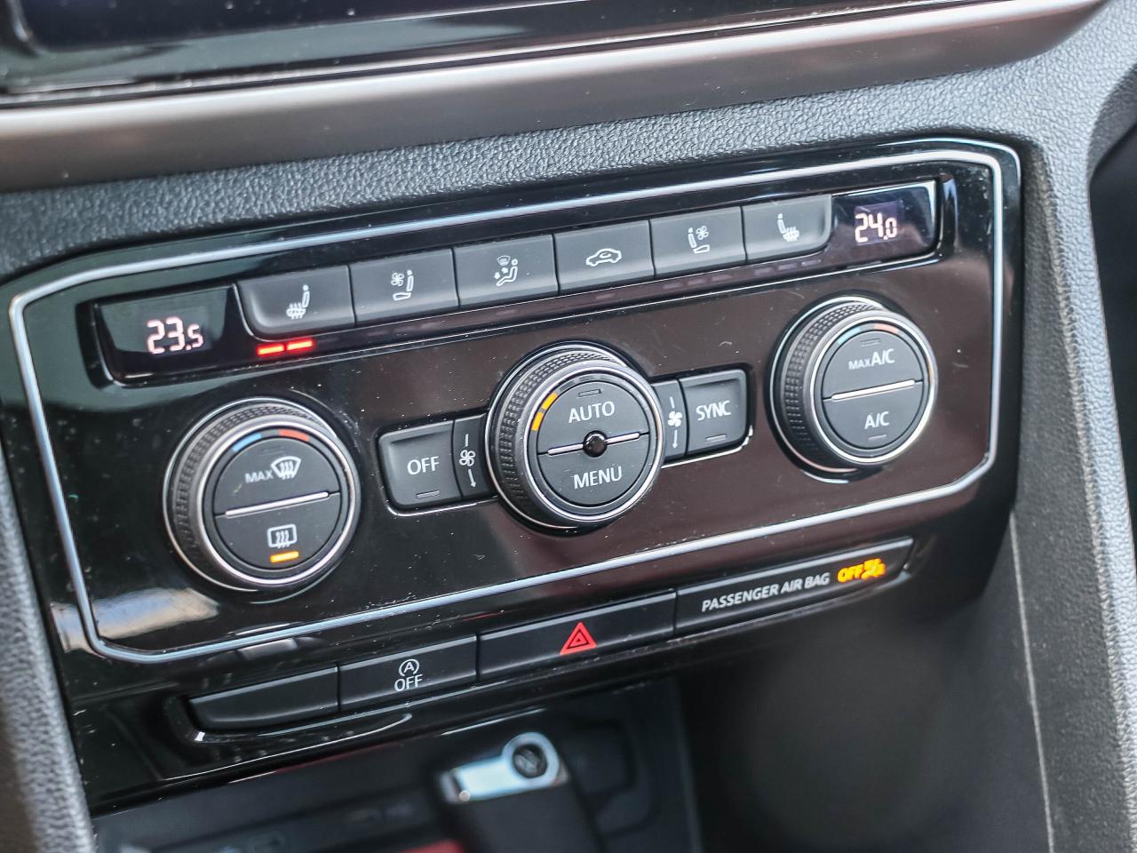 2023 Volkswagen Atlas Cross Sport Execline 3.6 FSI 4MOTION Photo