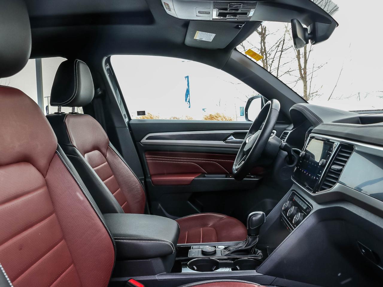 2023 Volkswagen Atlas Cross Sport Execline 3.6 FSI 4MOTION Photo