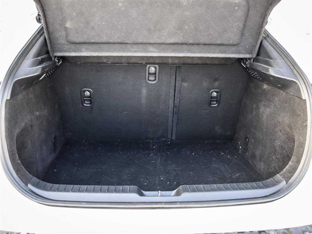 2023 Mazda CX-30 AWD LOW LOW KM GS 1 OWNER CLEAN CARFAX Photo