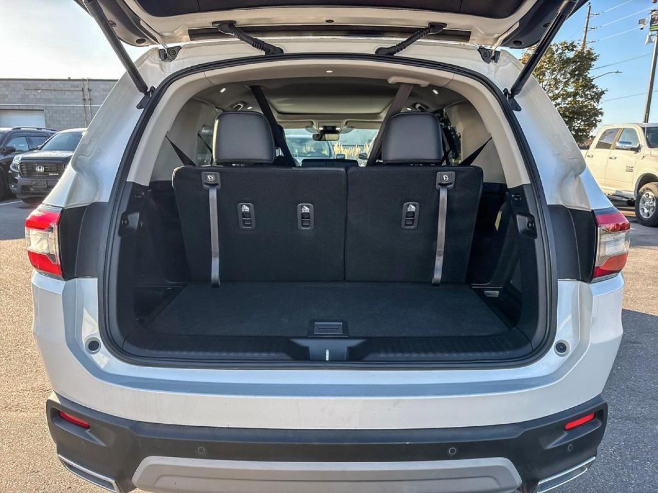 2025 Honda Pilot Touring Photo