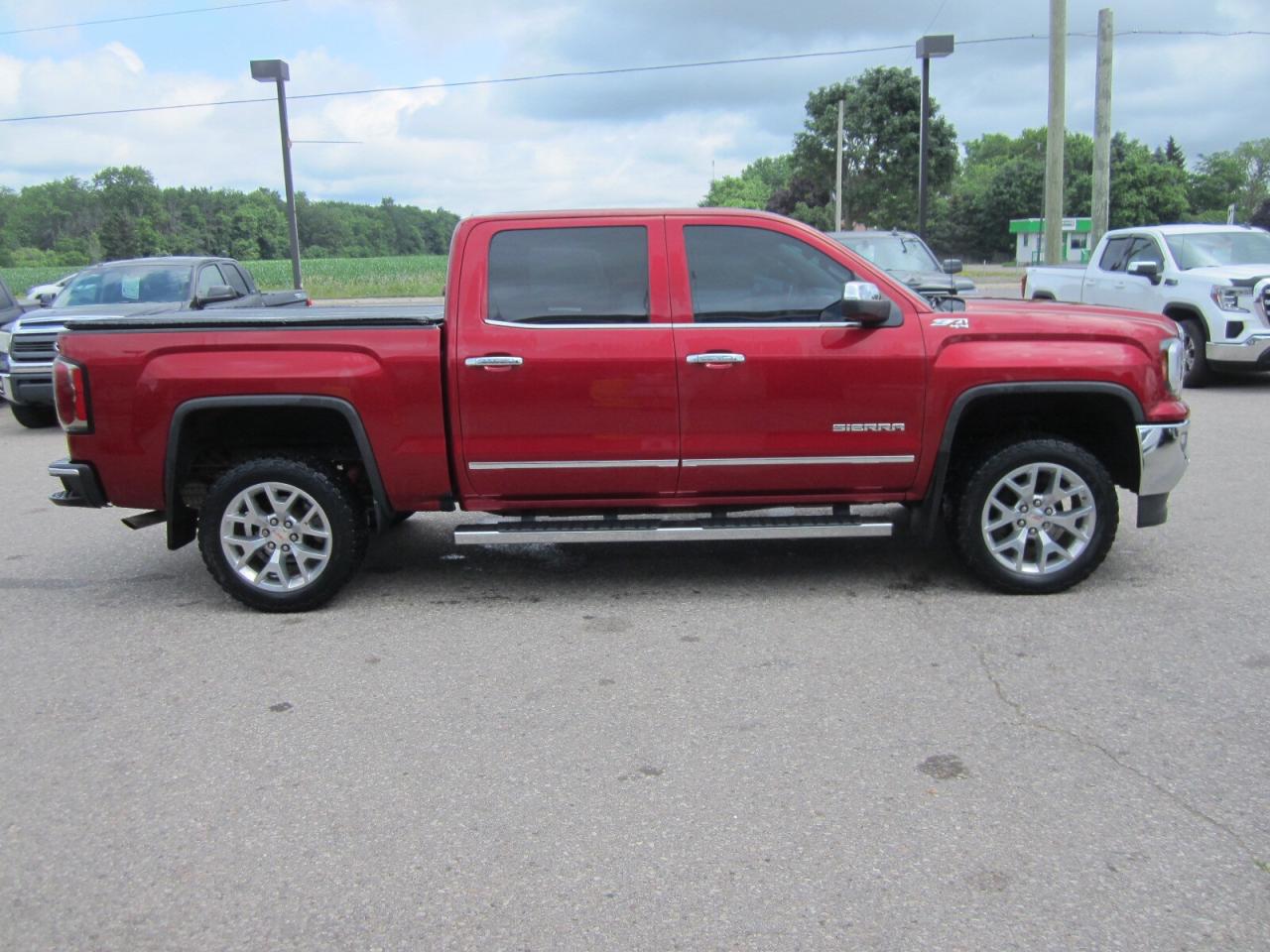 2018 GMC Sierra 1500 SLT Z71 ONE OWNER NO ACCIDENT DAMAGE Photo