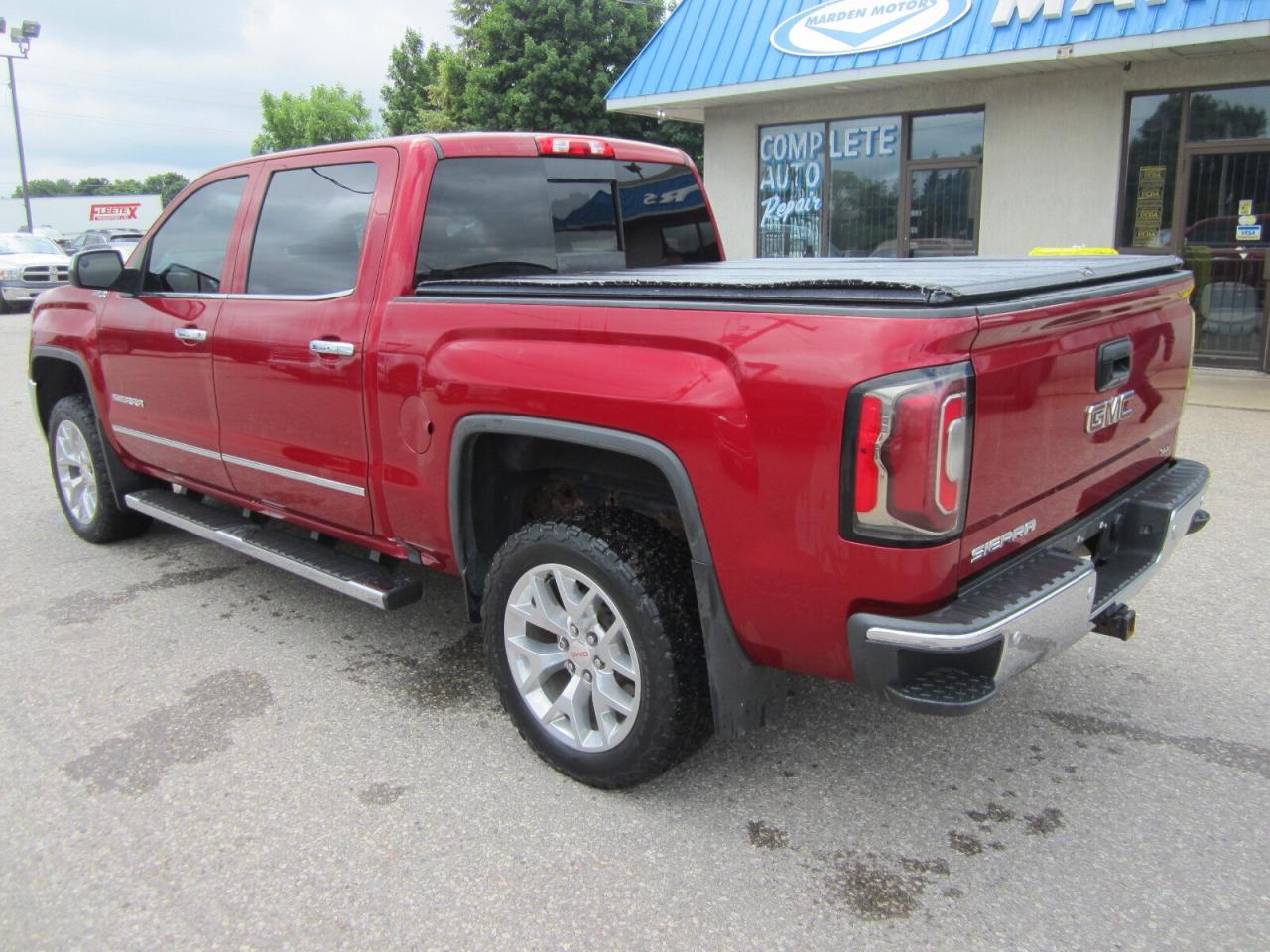 2018 GMC Sierra 1500 SLT Z71 ONE OWNER NO ACCIDENT DAMAGE Photo