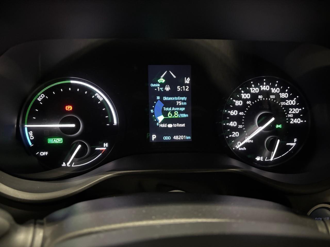 2021 Toyota Sienna LE 8-Passenger Photo