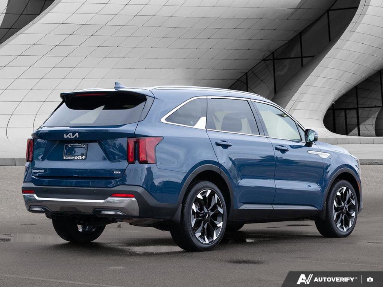 2024 Kia Sorento EX   Apple CarPlay   Backup Camera   Heated Seats Photo4