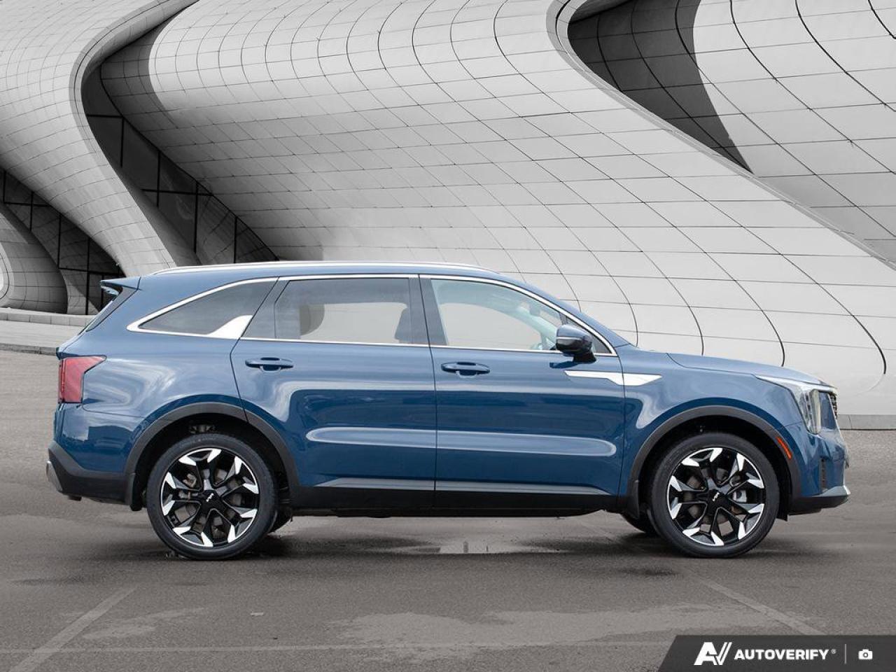 2024 Kia Sorento EX   Apple CarPlay   Backup Camera   Heated Seats Photo