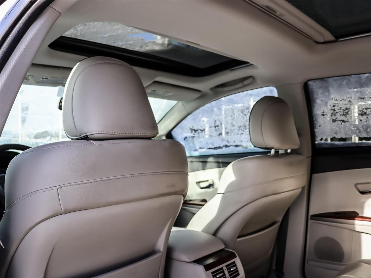 2009 Toyota Venza AWD REAR CAMERA SUNROOF LEATHER&HEATED SEATS Photo