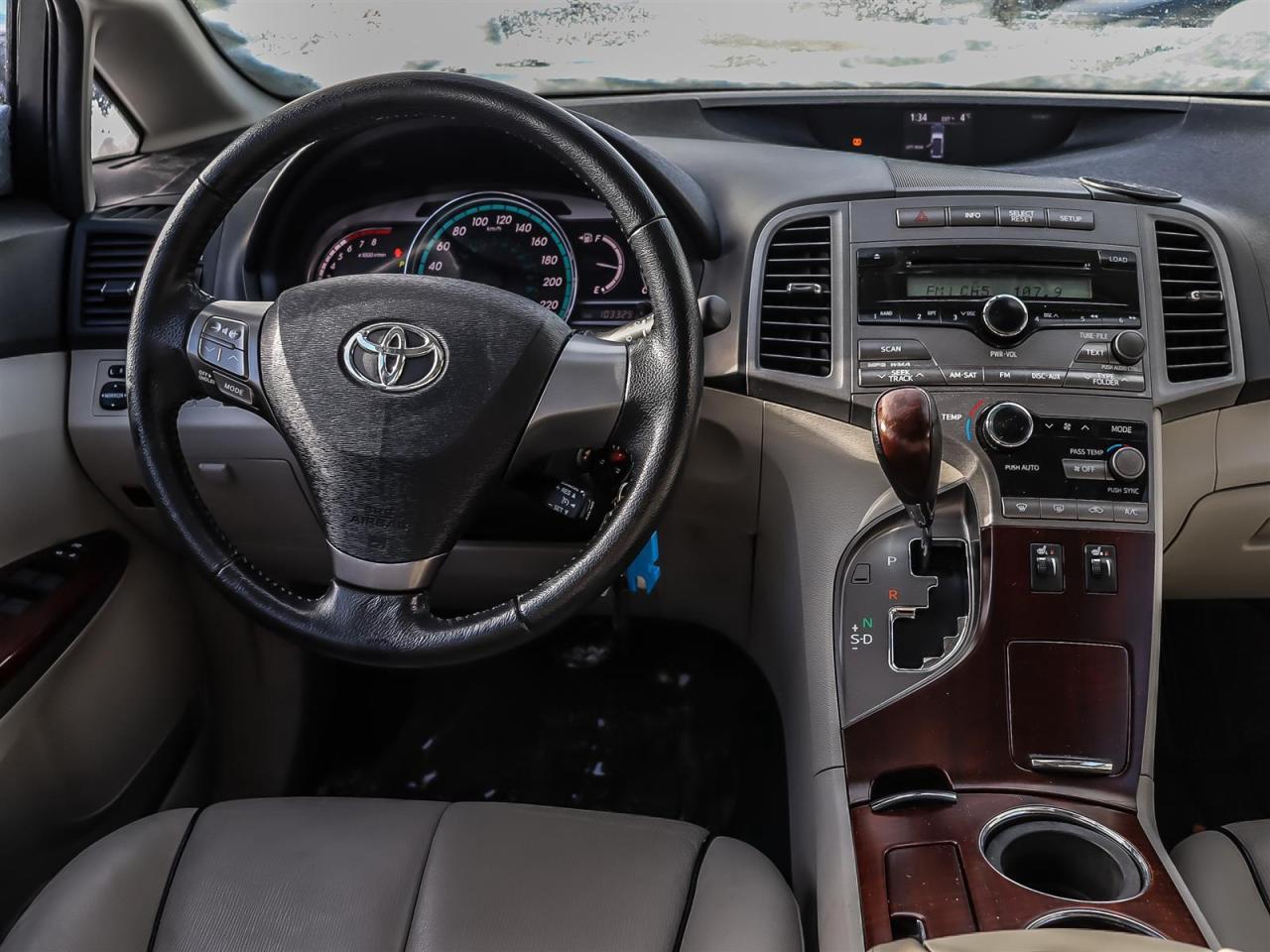 2009 Toyota Venza AWD REAR CAMERA SUNROOF LEATHER&HEATED SEATS Photo