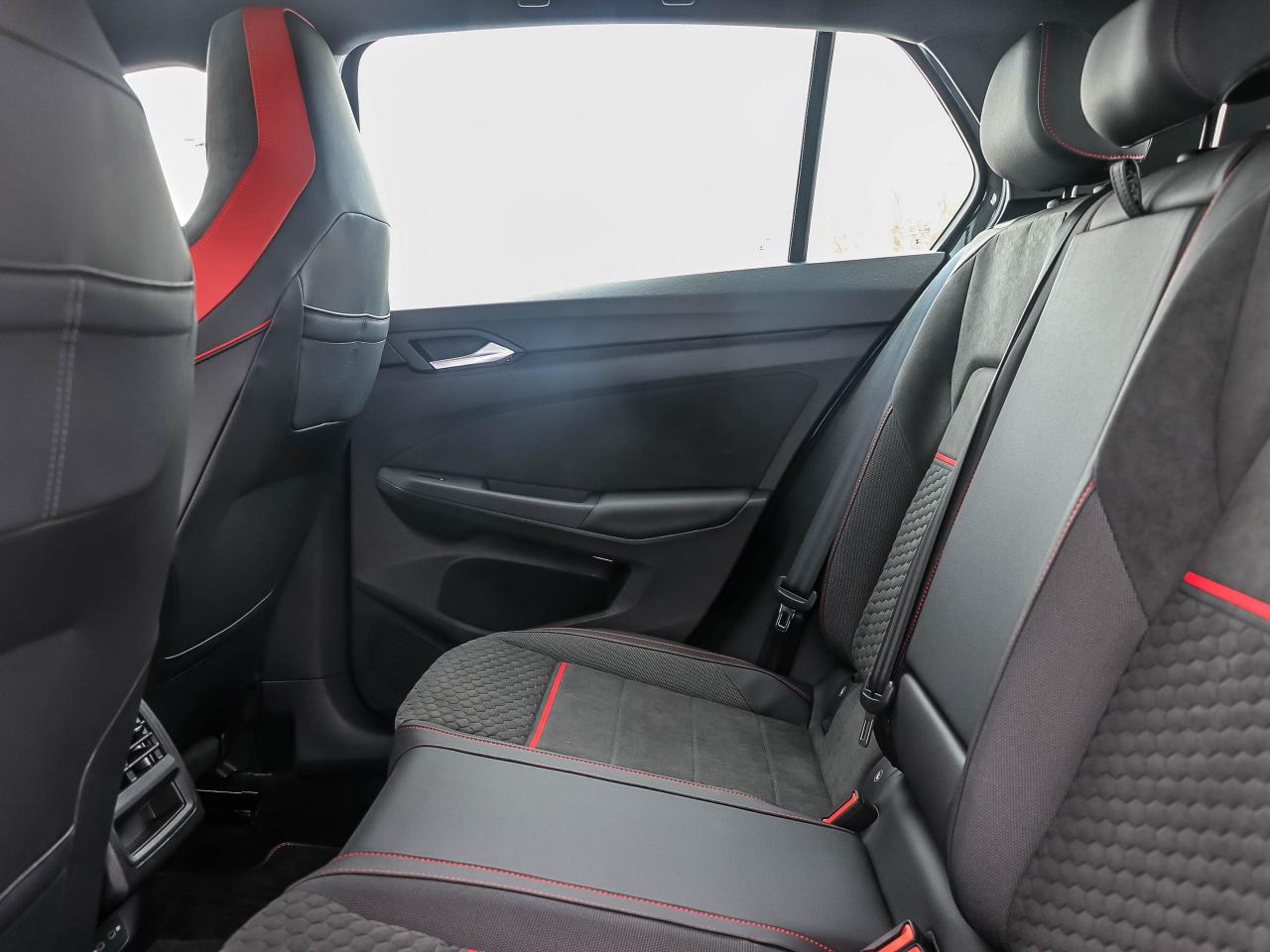 2025 Volkswagen Golf GTI Auto Photo