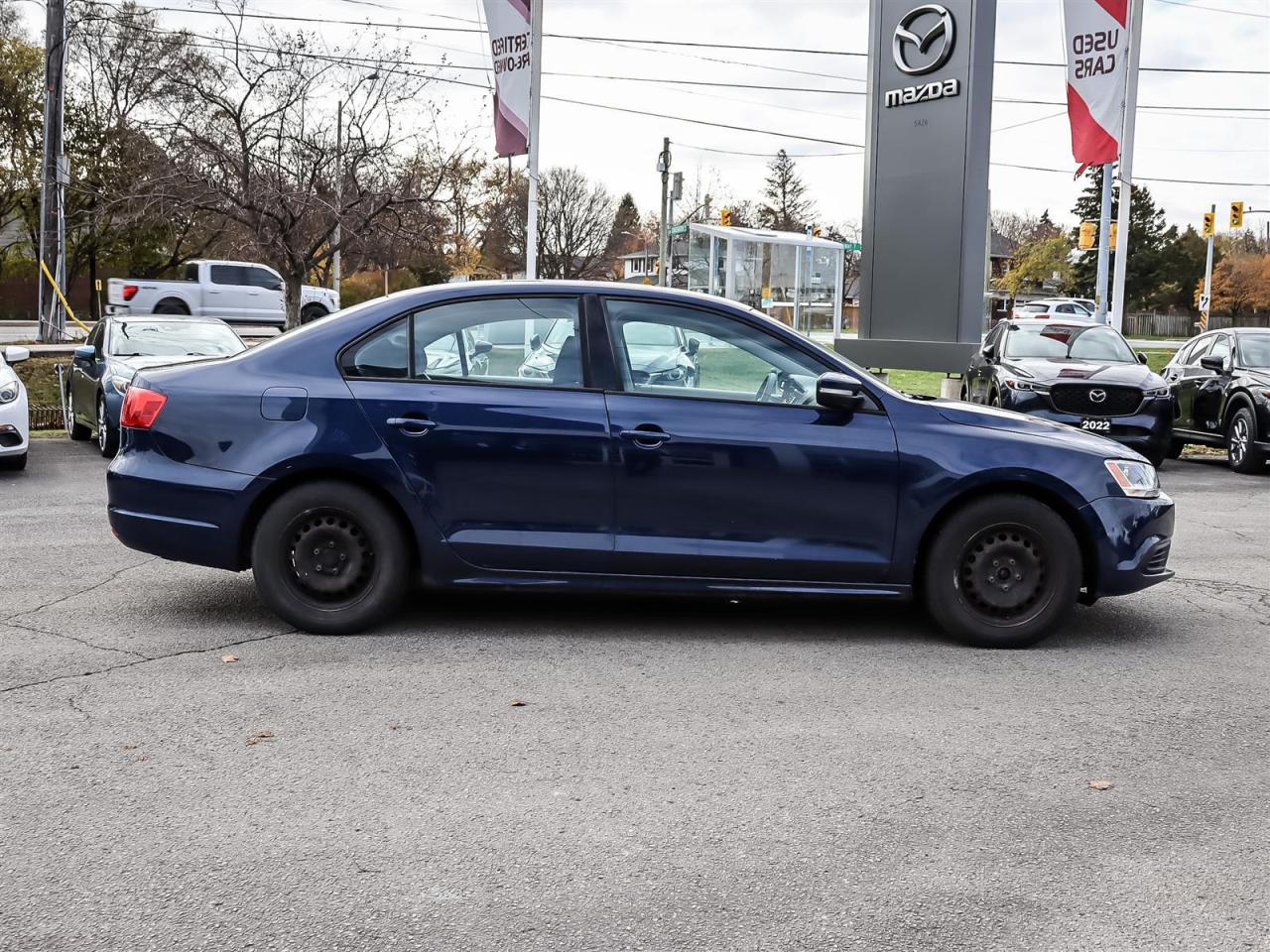 2014 Volkswagen Jetta Auto Photo2