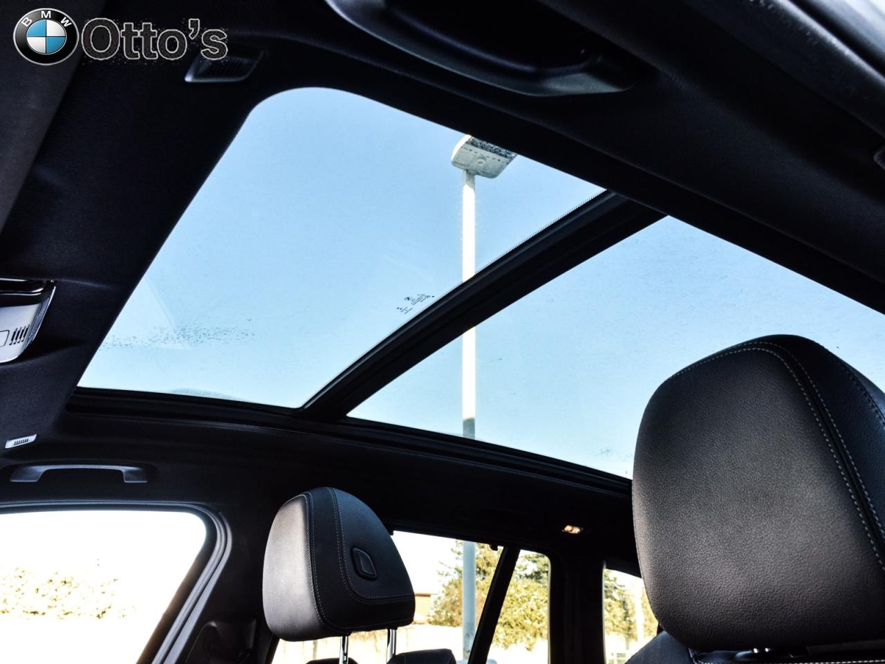 2021 BMW X3 xDrive30i Photo