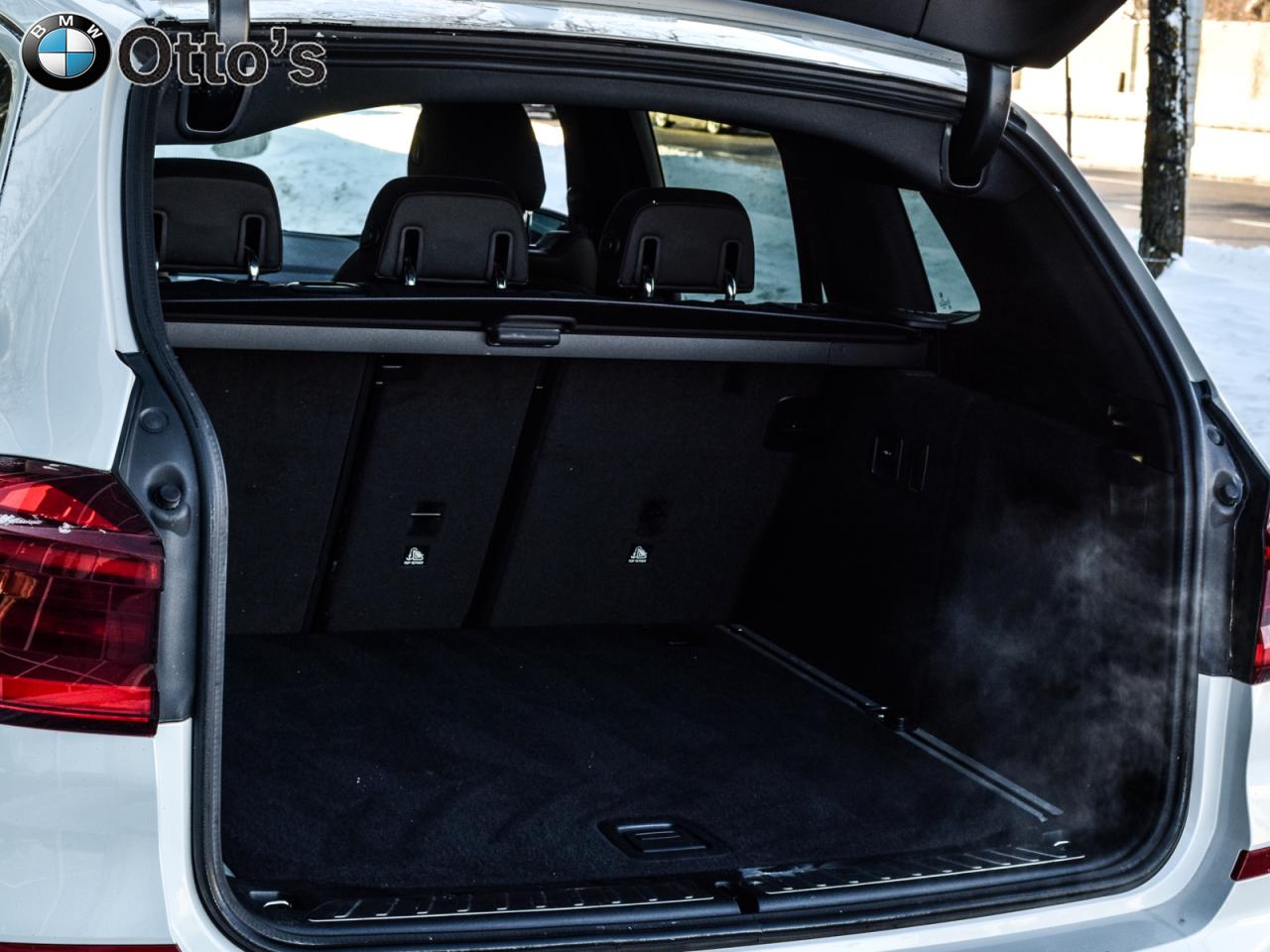 2021 BMW X3 xDrive30i Photo