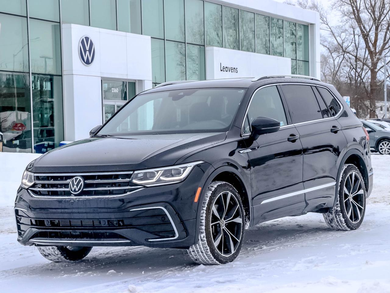 2024 Volkswagen Tiguan HIGHLINE R-LINE 4MOTION Photo0