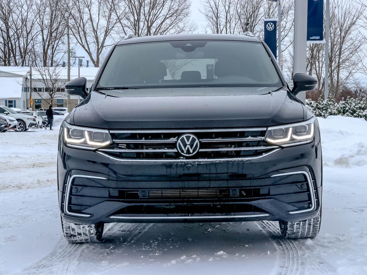 2024 Volkswagen Tiguan HIGHLINE R-LINE 4MOTION Photo