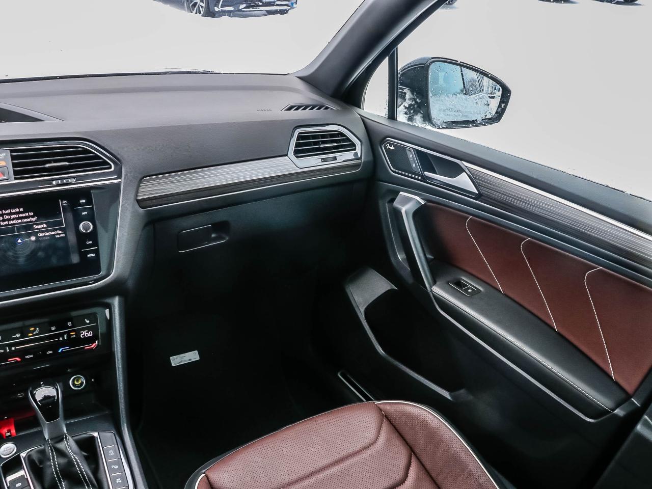 2024 Volkswagen Tiguan HIGHLINE R-LINE 4MOTION Photo