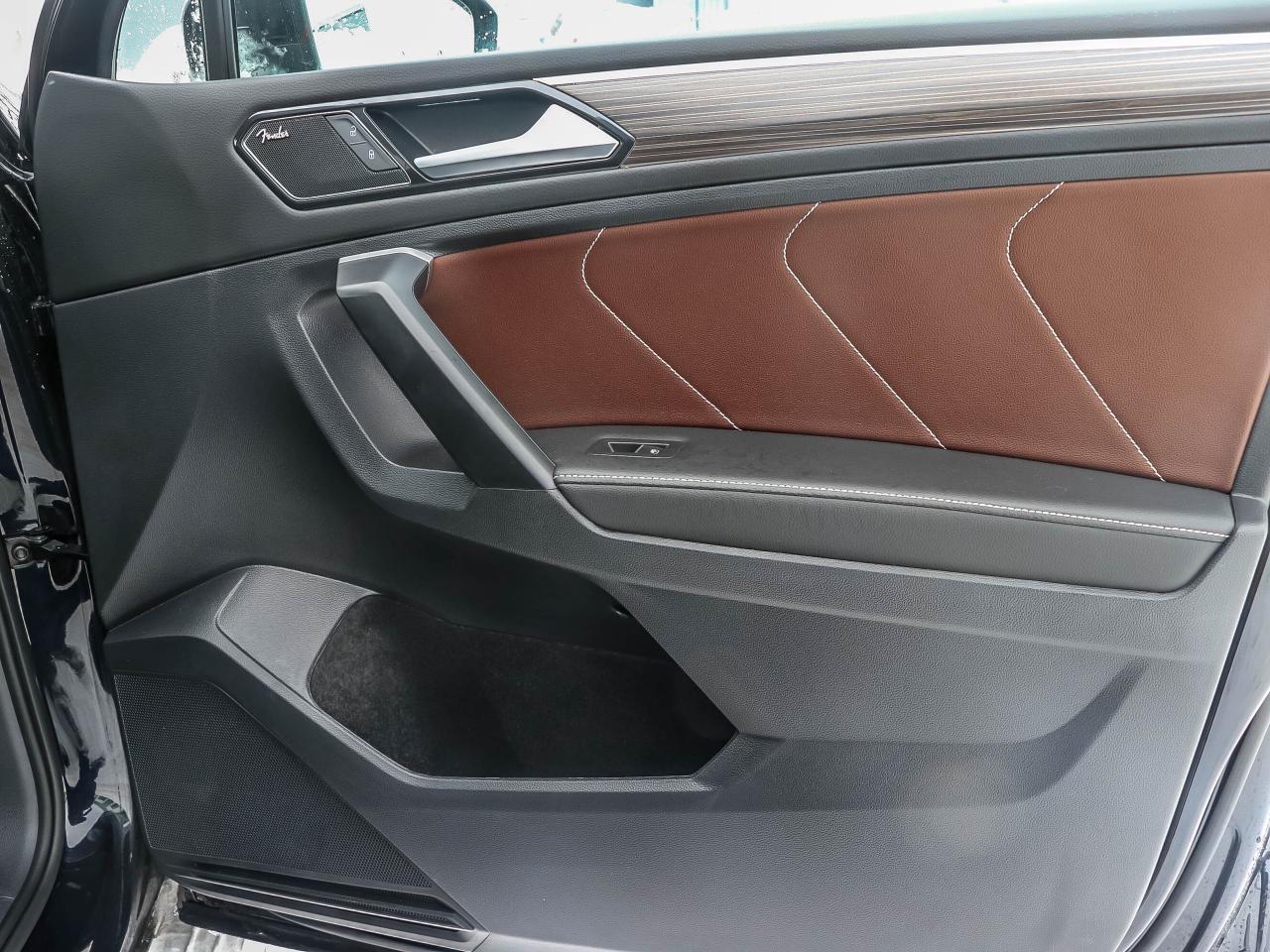 2024 Volkswagen Tiguan HIGHLINE R-LINE 4MOTION Photo