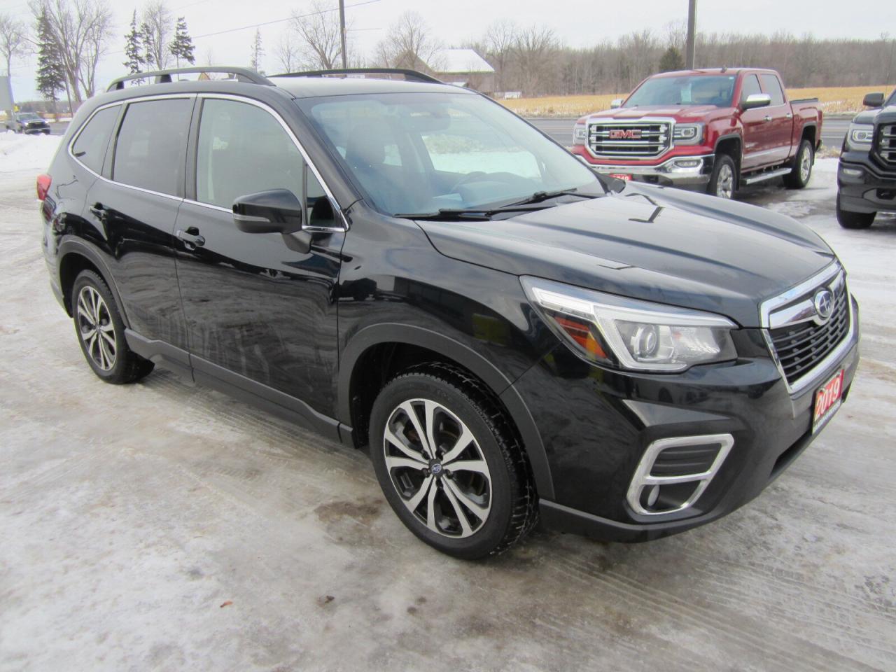 2019 Subaru Forester 2.5i Limited w-EyeSight Pkg NO ACCIDENTS Photo