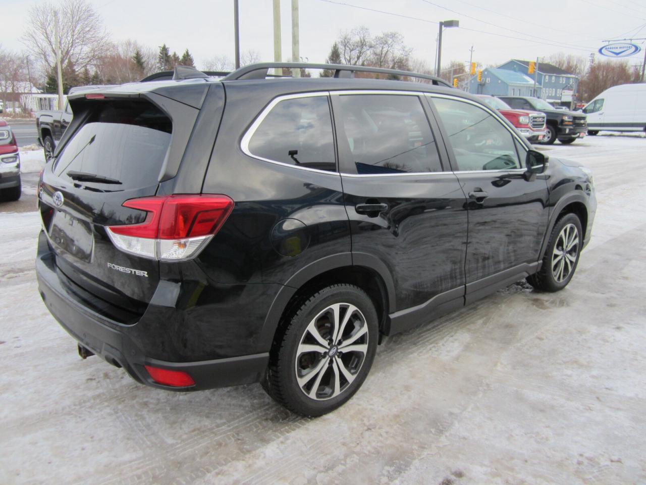 2019 Subaru Forester 2.5i Limited w-EyeSight Pkg NO ACCIDENTS Photo