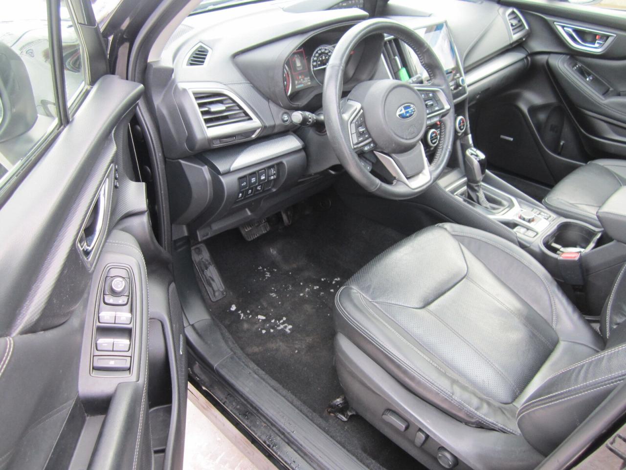 2019 Subaru Forester 2.5i Limited w-EyeSight Pkg NO ACCIDENTS Photo