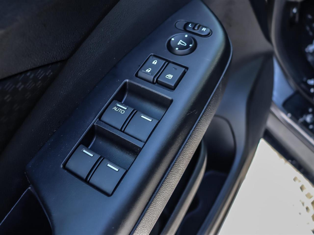 2016 Honda CR-V AWD SIDE&REAR CAMERAS KEYLESS CLEAN CARFAX Photo