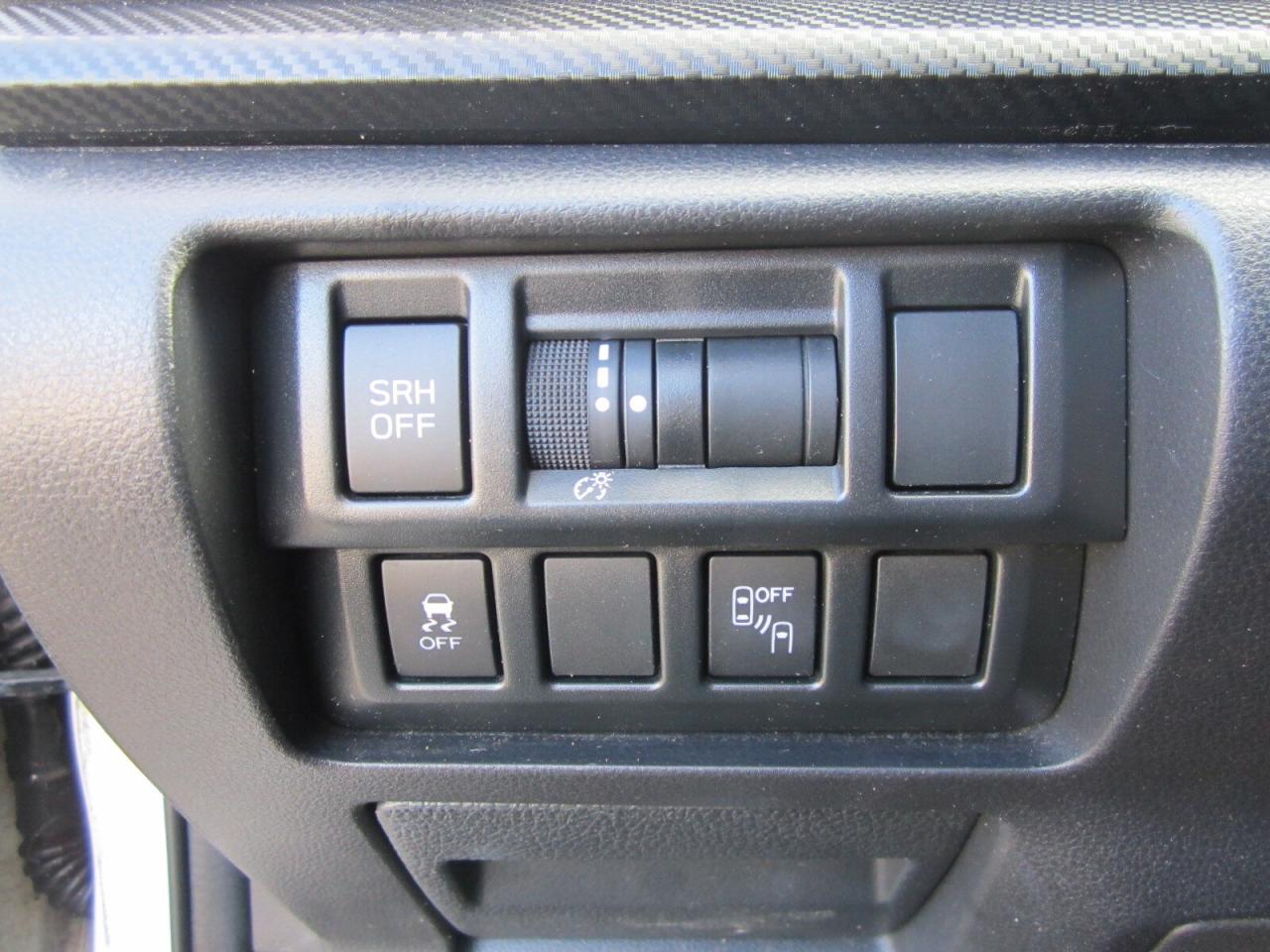 2019 Subaru Crosstrek Sport CVT w-EyeSight Pkg NO ACCIDENTS Photo