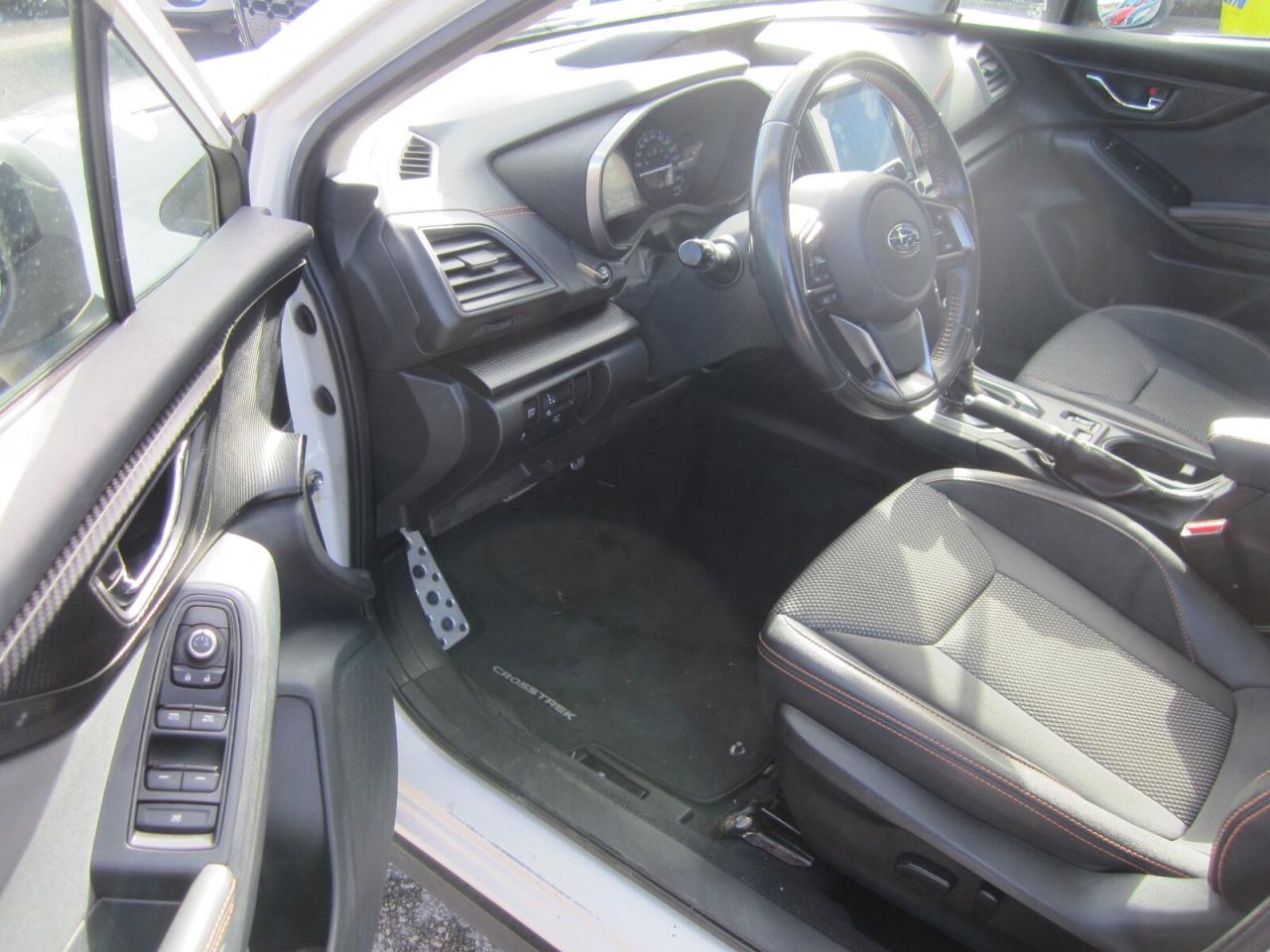 2019 Subaru Crosstrek Sport CVT w-EyeSight Pkg NO ACCIDENTS Photo