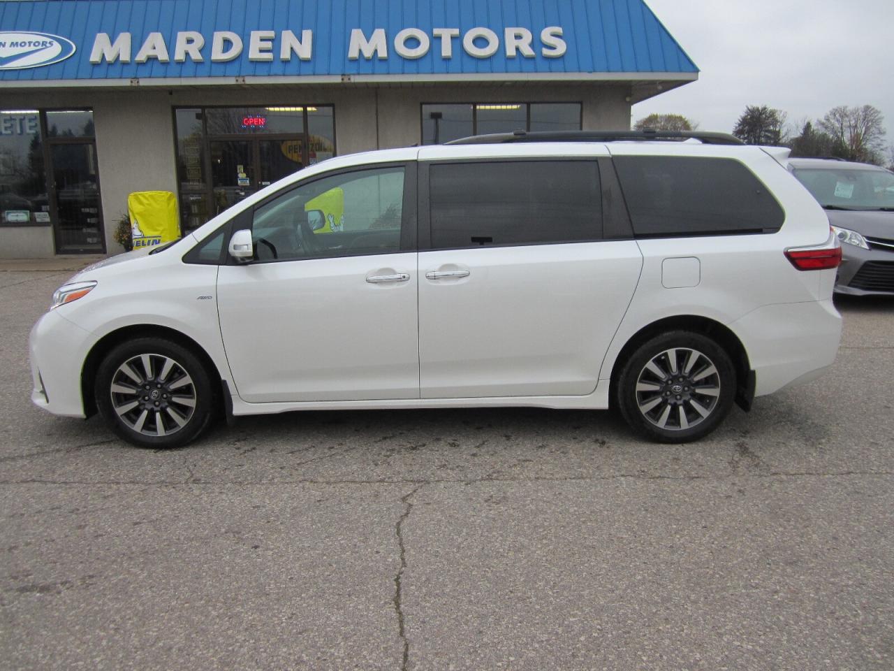 2018 Toyota Sienna XLE LIMITED AWD BROWN LEATHER NO ACCIDENTS Photo