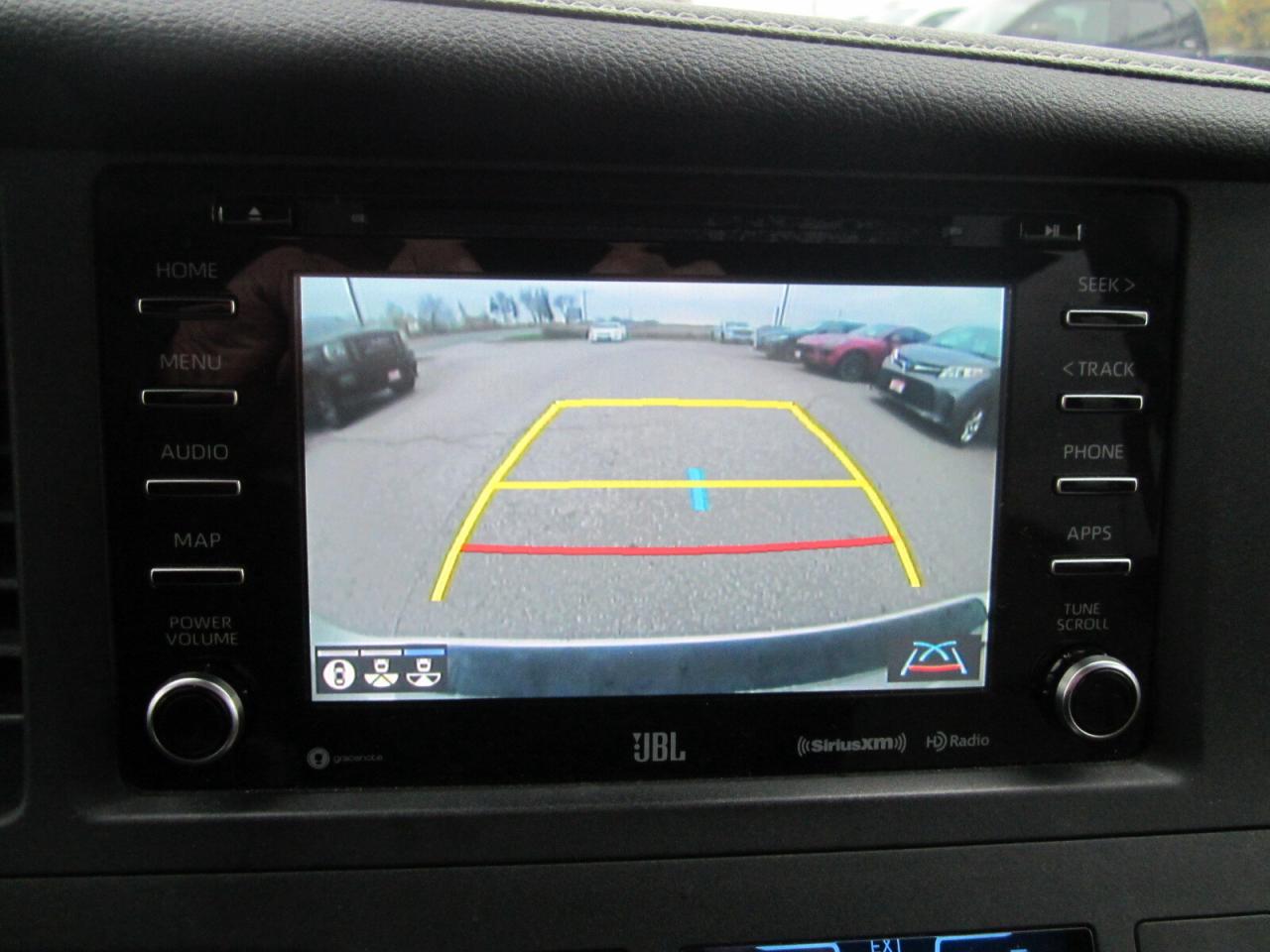 2018 Toyota Sienna XLE LIMITED AWD BROWN LEATHER NO ACCIDENTS Photo