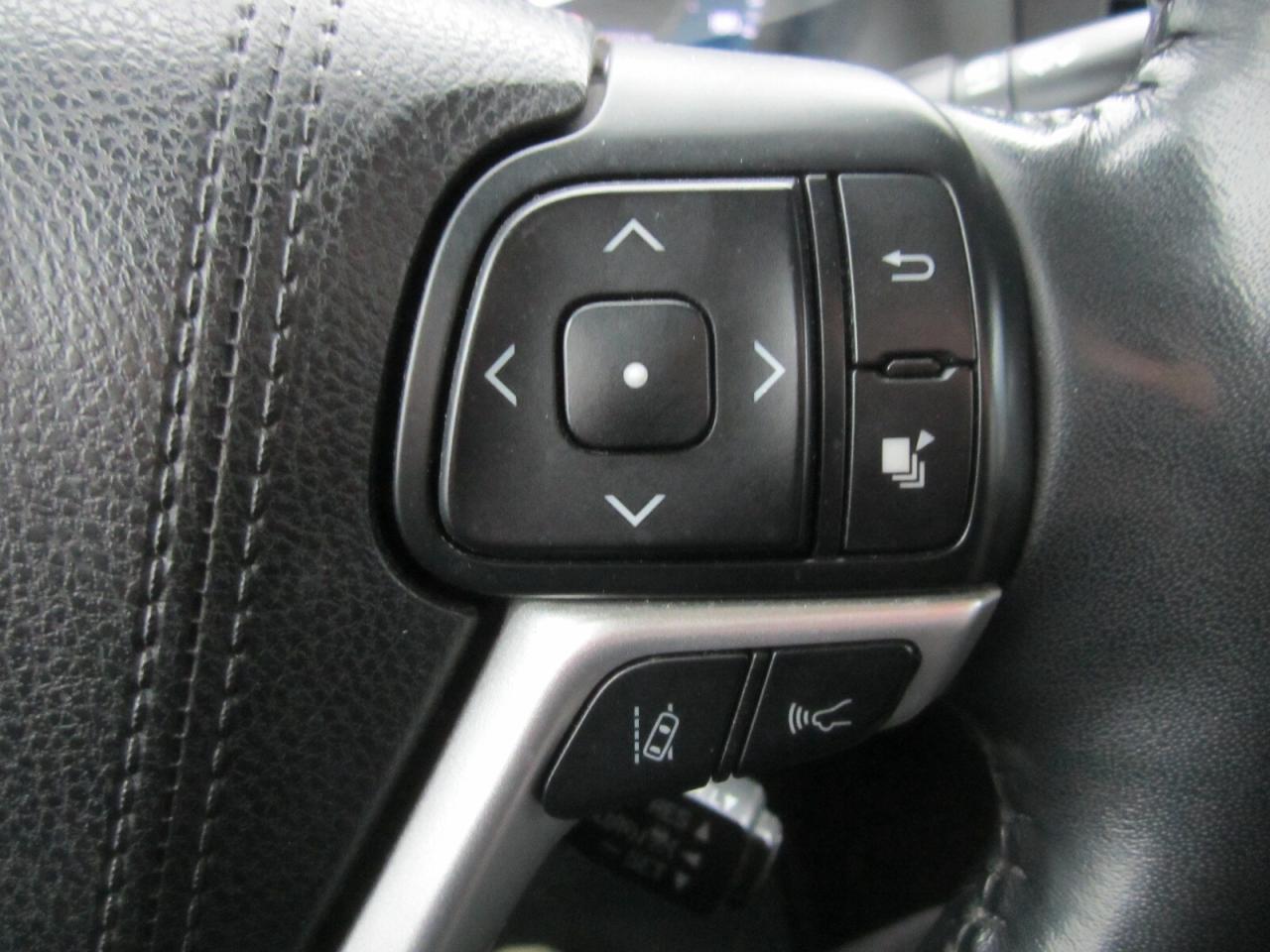 2018 Toyota Sienna XLE LIMITED AWD BROWN LEATHER NO ACCIDENTS Photo